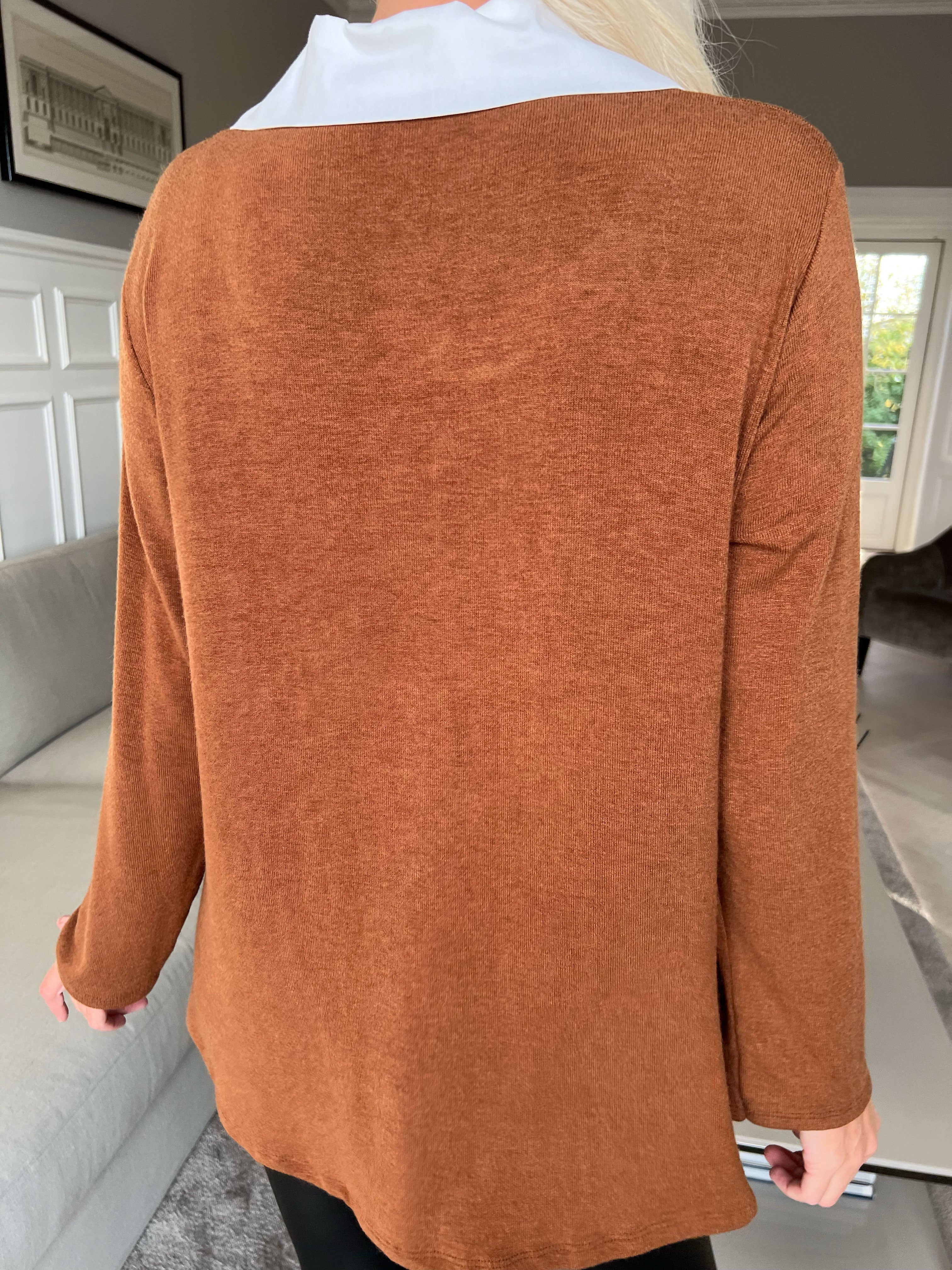 Rita - Dejlig blød bluse med hvid skjortekrave